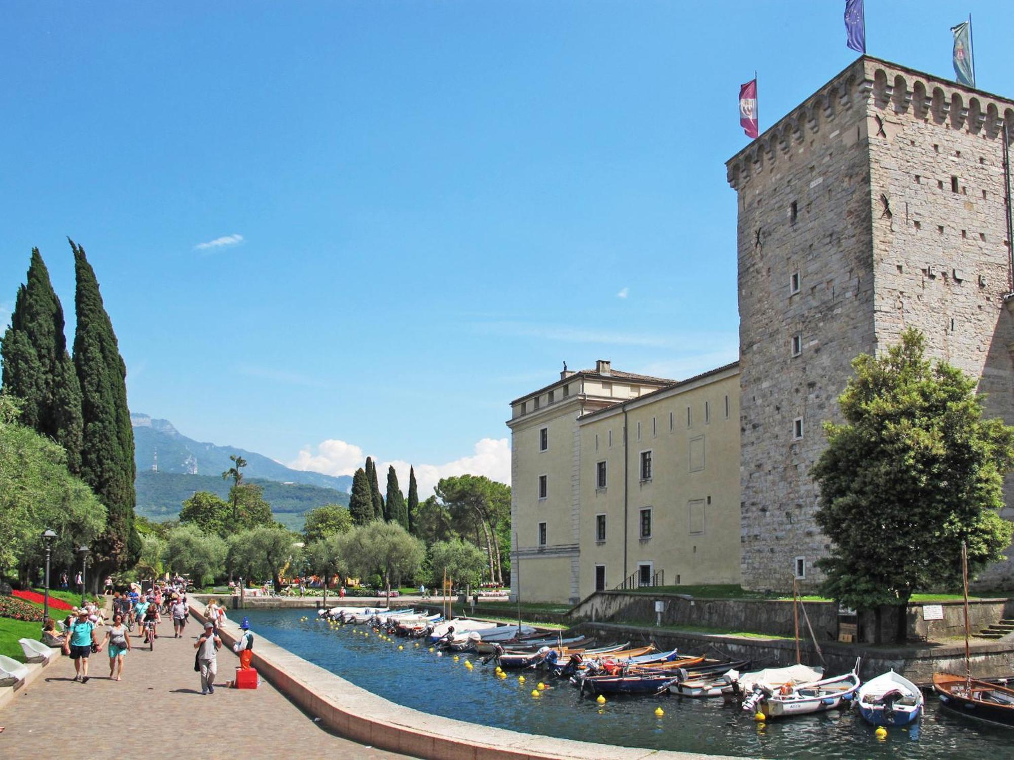 Apartment Englo Vacanze-3 By Interhome Riva del Garda