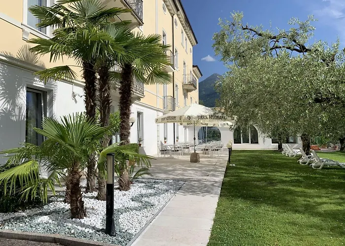 Apartment Englo Vacanze-3 By Interhome